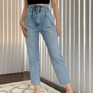 Abercrombie Mom Jeans